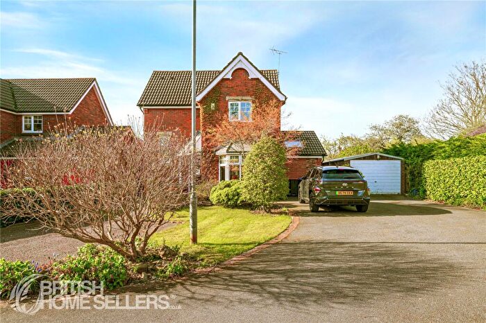 4 Bedroom Detached House For Sale In Hawick Close, Little Sutton, Ellesmere Port, Cheshire, CH66