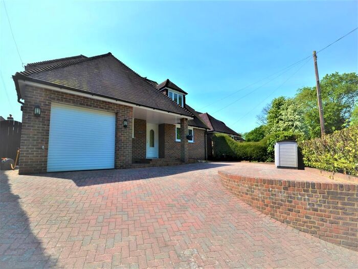 3 Bedroom Detached Bungalow To Rent In Coombe Lane, Ninfield, TN33