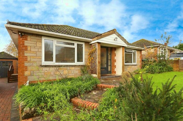 3 Bedroom Bungalow For Sale In Main Road, Ryde, Isle Of Wight, PO33