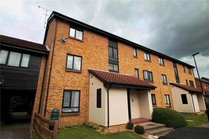 1 Bedroom Flat To Rent In Badger Close, Feltham, TW13