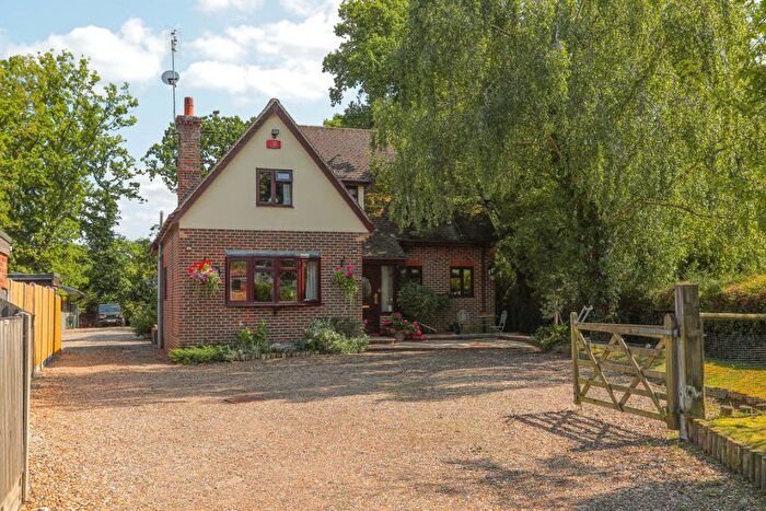 4 Bedroom Detached House For Sale In Dargate Road, Yorkletts, Whitstable, Kent, CT5