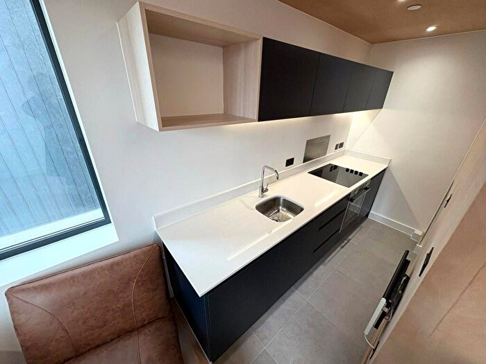 2 Bedroom Apartment To Rent In Spinners Way, Manchester, Greater Manchester, M15