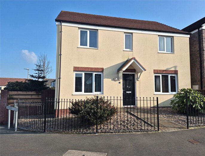 4 Bedroom Detached House For Sale In Sunningdale Drive, Milford Haven, SA73