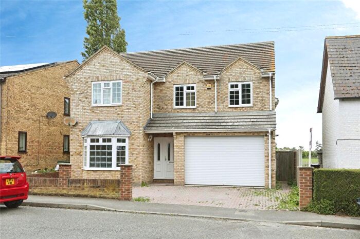 5 Bedroom Detached House For Sale In High Street, Eastchurch, Kent, ME12