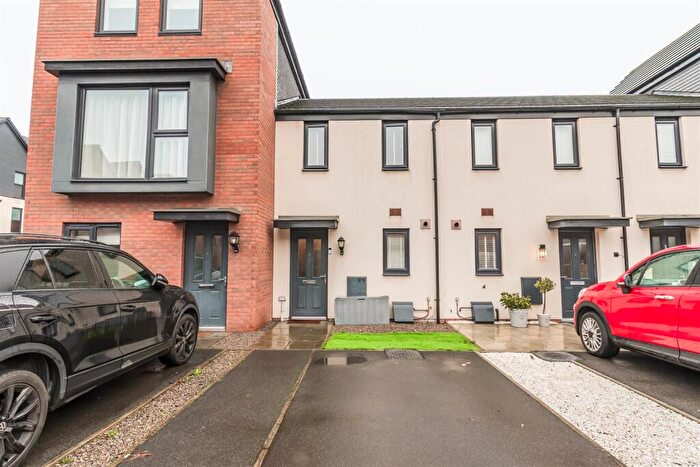 2 Bedroom Terraced House For Sale In Ffordd Penrhyn, Barry, CF62