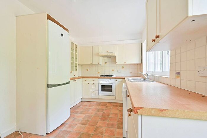 2 Bedroom Semi-Detached House To Rent In Asmuns Hill, Hampstead Garden Suburb, London, NW11