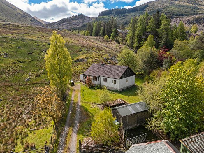 4 Bedroom Detached House For Sale In The Rowans, Crainlarich, FK20