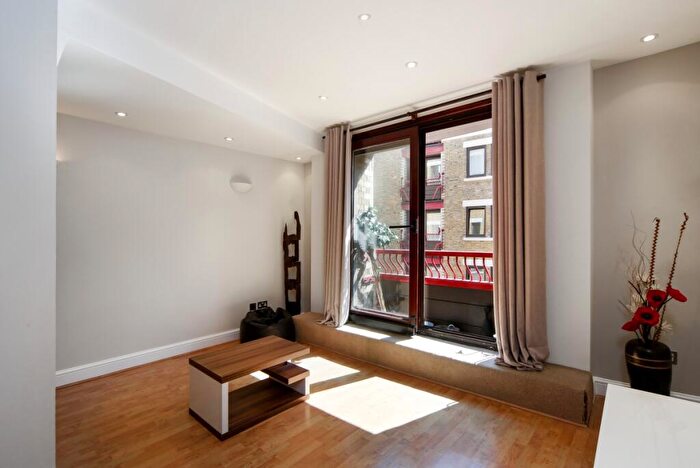 1 Bedroom Flat To Rent In Gun Place, Wapping Lane London, E1W