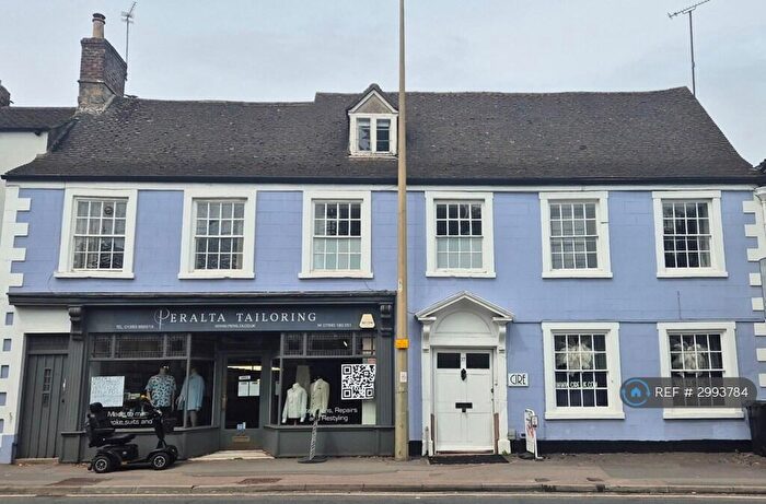 1 Bedroom Flat To Rent In Bridge Street, Witney, OX28