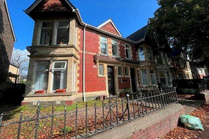 2 Bedroom Flat To Rent In Albany Road, Caerdydd, CF24