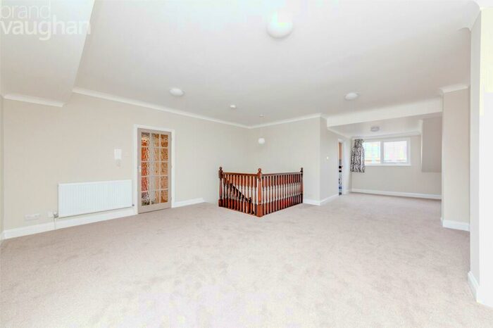 2 Bedroom Maisonette To Rent In Henley Court, Henley Road, Brighton, East Sussex, BN2