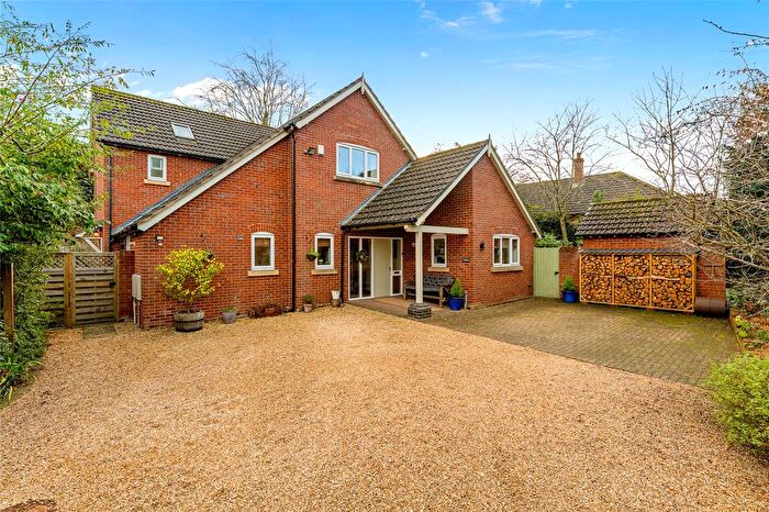 4 Bedroom Detached House For Sale In Marford, Wrexham, LL12