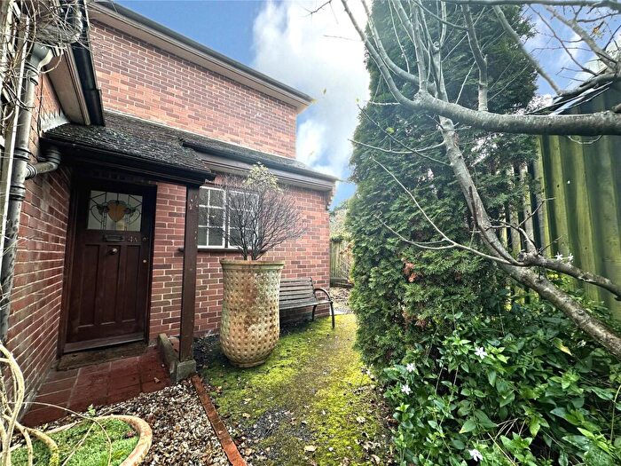 1 Bedroom Apartment To Rent In Pennsylvania, Exeter, EX4