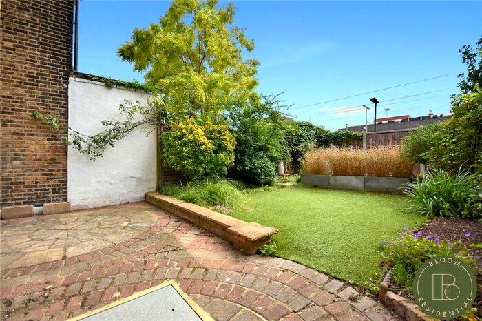 5 Bedroom Terraced House To Rent In Sumatra Road, West Hampstead, London, NW6