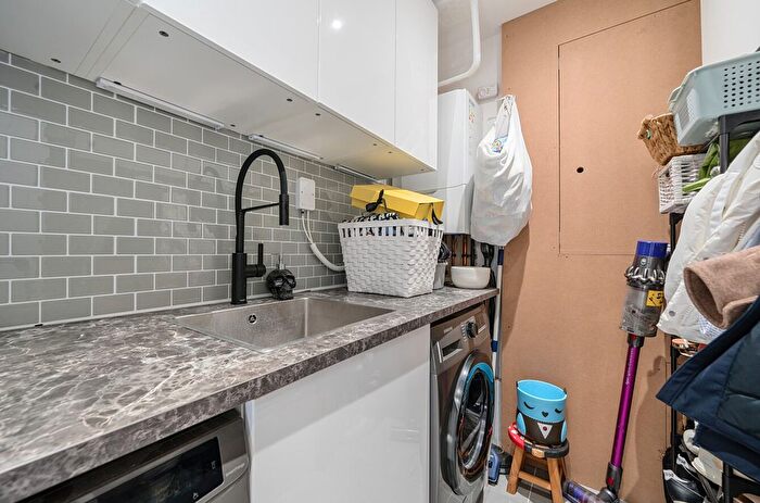 2 Bedroom Terraced House For Sale In Clifford Road, Barnet, EN5