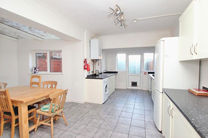 6 Bedroom Property To Rent In Southcote Road, Bournemouth, BH1