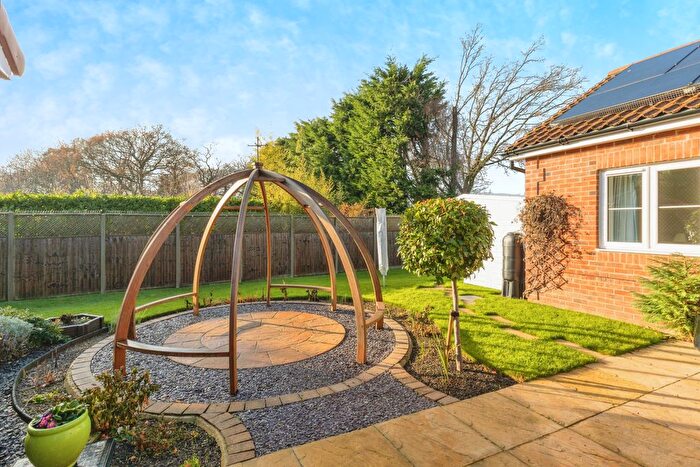 2 Bedroom Bungalow For Sale In Sutton Drive, Wymondham, Norfolk, NR18