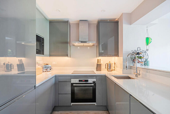 3 Bedroom House To Rent In Riverview Gardens, Cobham, KT11
