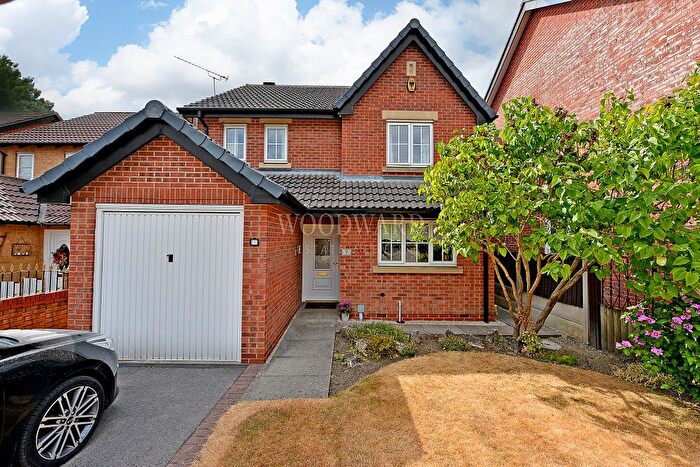 4 Bedroom Detached House For Sale In Weavers Croft, Ripley, DE5