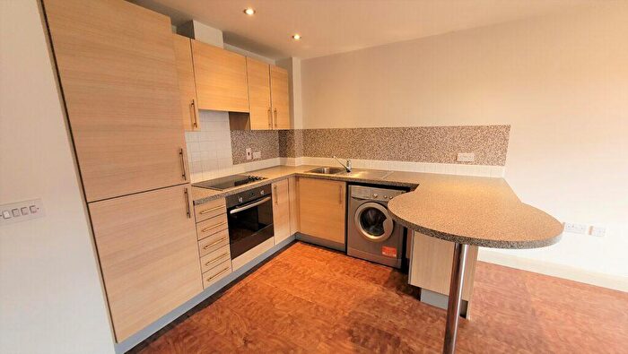 2 Bedroom Apartment To Rent In Marshall Road, Banbury, Oxon, OX16