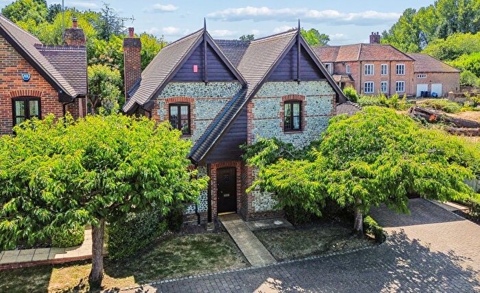 4 Bedroom Detached House For Sale In Chartridge Lane, Chartridge Chesham, HP5