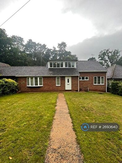 4 Bedroom Semi-Detached House To Rent In Old Wokingham Road, Crowthorne, RG45