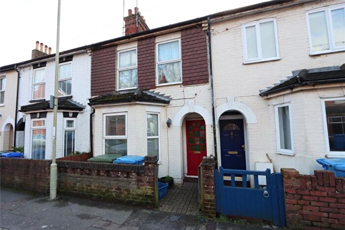2 Bedroom Terraced House To Rent In Western Road, Aldershot, Hampshire, GU11