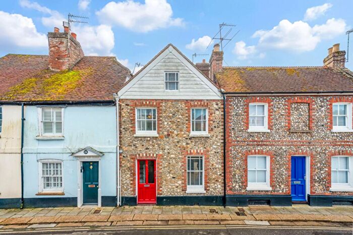 2 Bedroom Terraced House For Sale In North Walls, Chichester, PO19