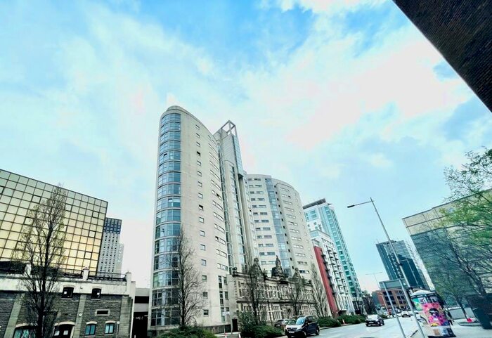 1 Bedroom Flat To Rent In Altolusso, Bute Terrace, Cardiff, CF10