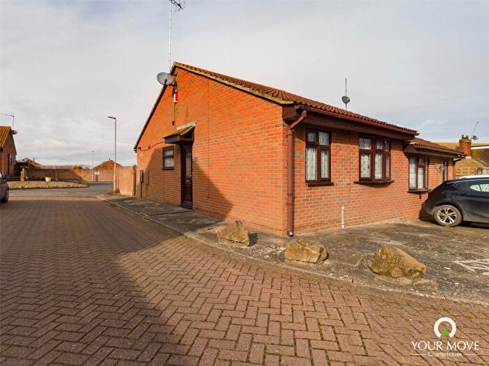 2 Bedroom Bungalow For Sale In Sycamore Close, Margate, Kent, CT9