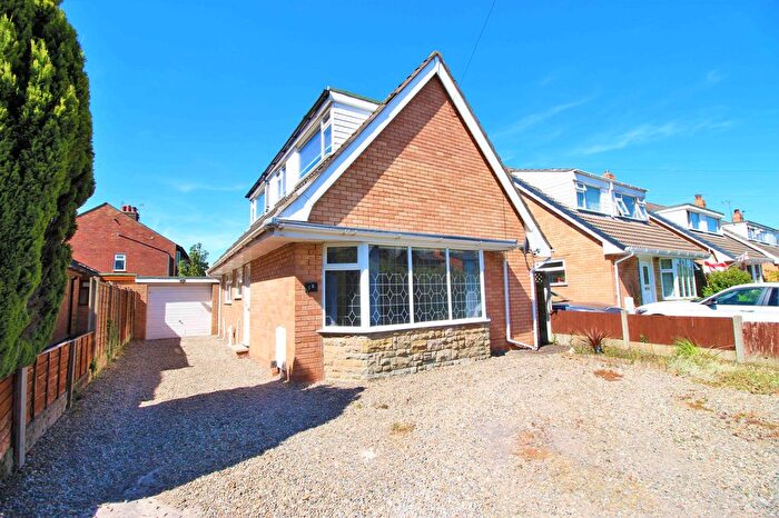 2 Bedroom Detached House To Rent In Northern Avenue, Much Hoole, PR4