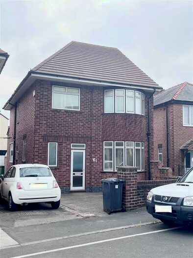 3 Bedroom Detached House To Rent In Princes Street, Southport, PR8