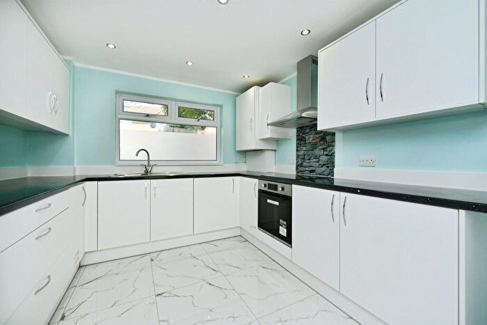 5 Bedroom Terraced House For Sale In Graffham Close, Brighton, BN2