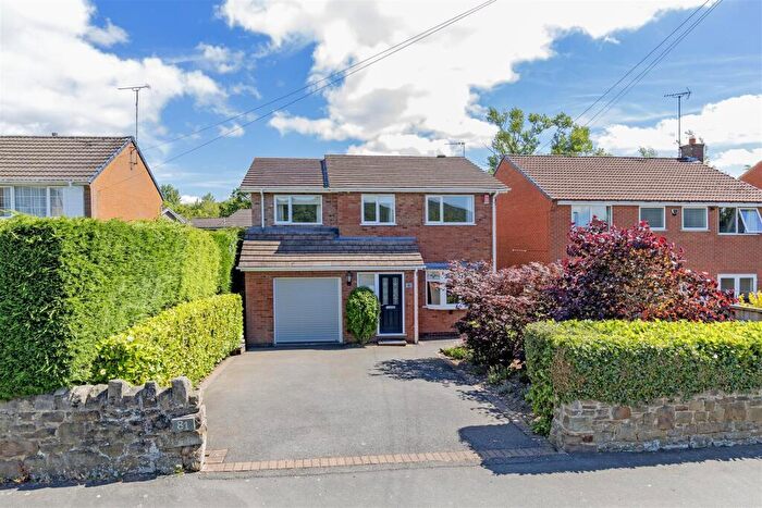 4 Bedroom Detached House For Sale In New Road, Wingerworth, Chesterfield, S42