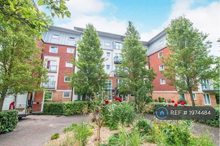 2 Bedroom Flat To Rent In Winterthur Way, Basingstoke, RG21