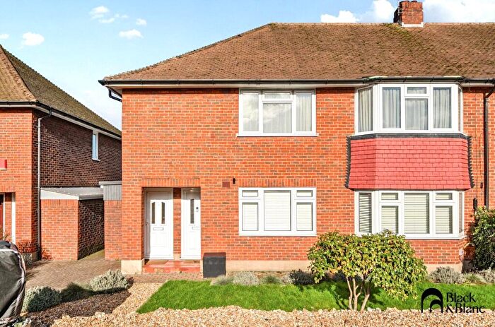 2 Bedroom Maisonette For Sale In Croydon Road, West Wickham, Bromley, BR4