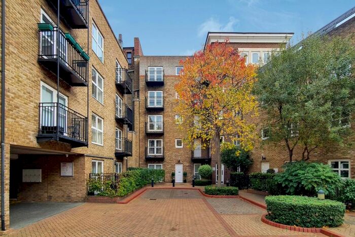 1 Bedroom Flat To Rent In Essex Road, Islington, London, N1