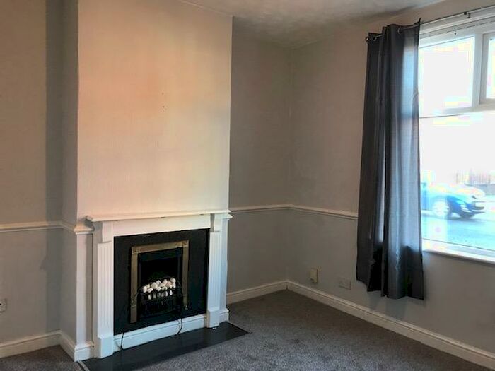 2 Bedroom House To Rent In Pall Mall, PR7