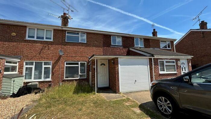 3 Bedroom Terraced House To Rent In Tichborne Close, Blackwater, Camberley, Hampshire, GU17