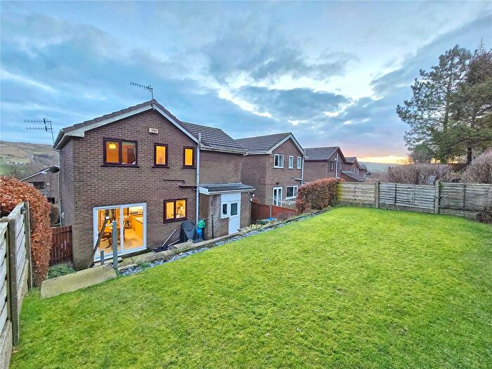 4 Bedroom Detached House For Sale In Fernhill Crescent, Stacksteads, Rossendale, OL13