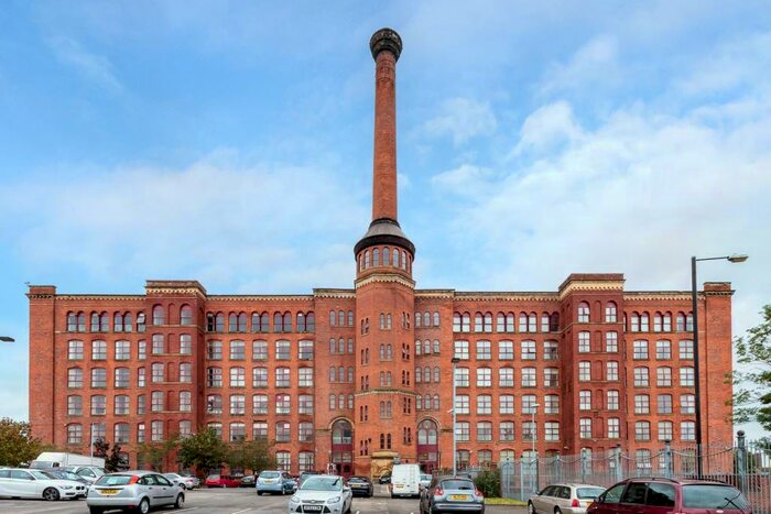 1 Bedroom Apartment To Rent In Lower Vickers Street, Manchester, M40