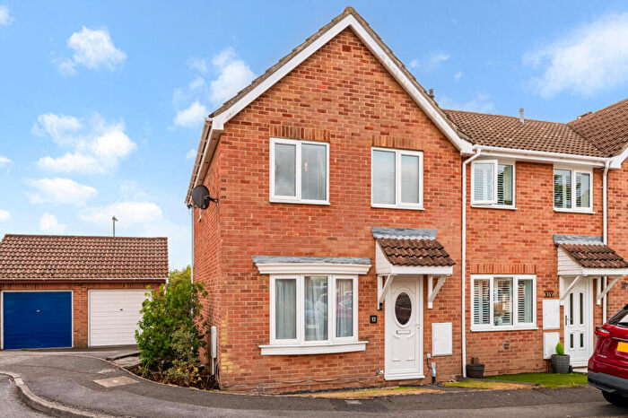 3 Bedroom End Of Terrace House For Sale In Pennycress, Locks Heath, Southampton, SO31