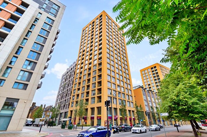 2 Bedroom Flat To Rent In Elmira Street Lewisham, SE13