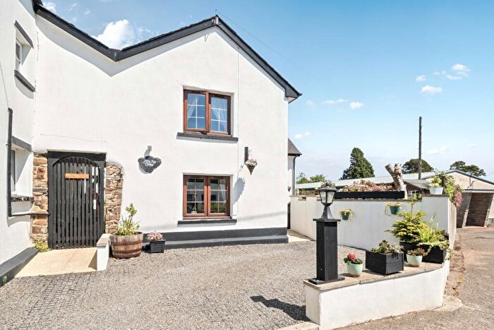 4 Bedroom Cottage For Sale In South Street, Dolton, Winkleigh, Devon, EX19