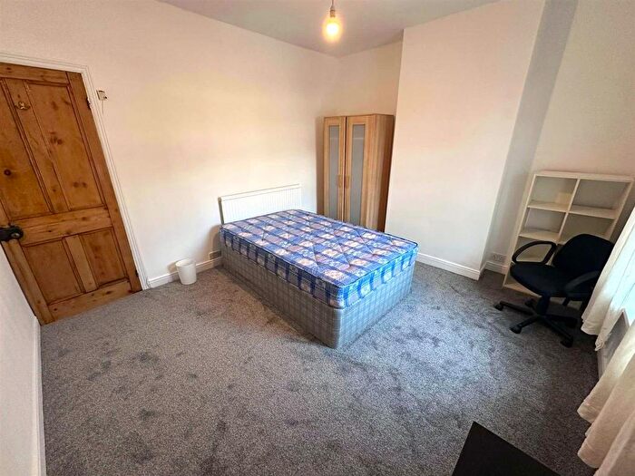 2 Bedroom Property To Rent In Station Road, Harborne, Birmingham, B17