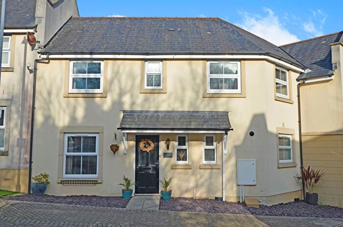 3 Bedroom Terraced House For Sale In College Way, Gloweth, TR1