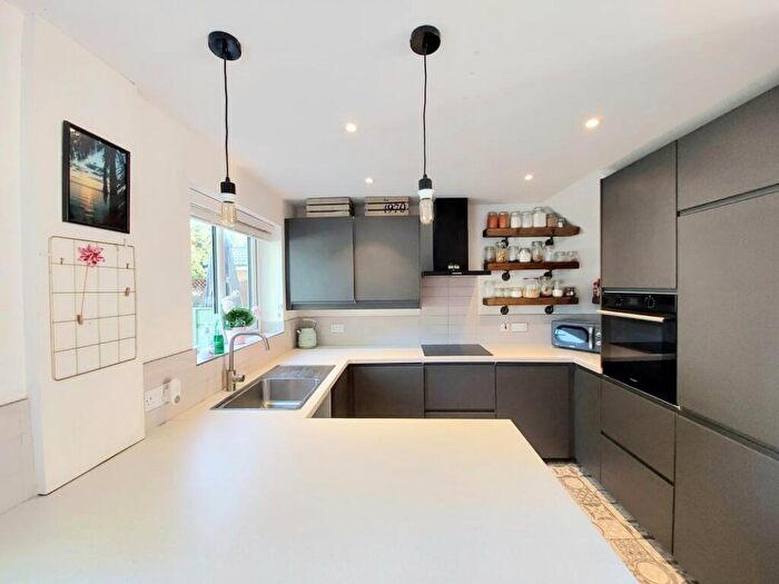 3 Bedroom End Of Terrace House For Sale In Broomfield Close, Wilmslow, SK9