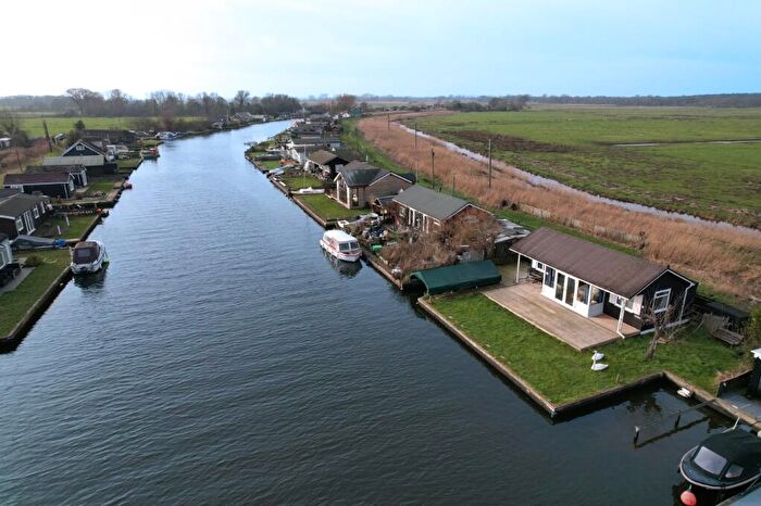 2 Bedroom Detached Bungalow For Sale In Potter Heigham, NR29