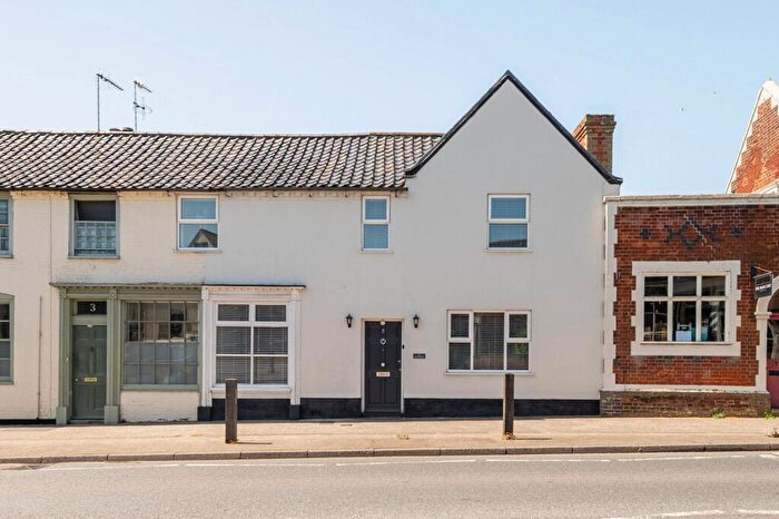 3 Bedroom Mews For Sale In High Street, Wrentham, NR34