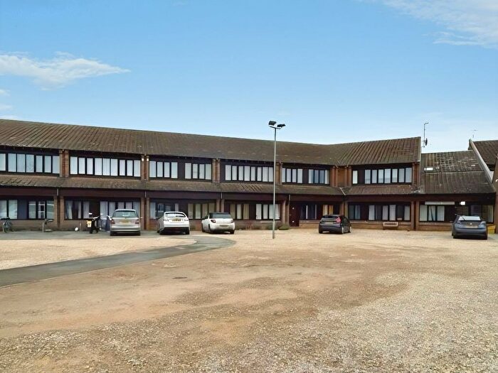 1 Bedroom Flat To Rent In Bushfield, Peterborough, PE2